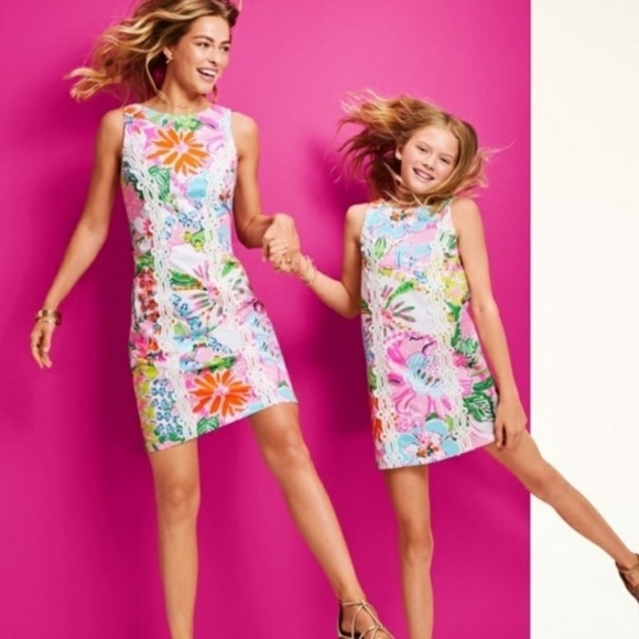 6. NEW Lilly Pulitzer for Target Floral Casual Dress - Picture 12 of 16